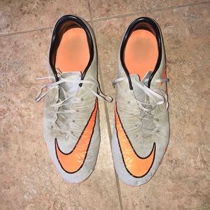 NIKE Hypervenom Soccer Cleats